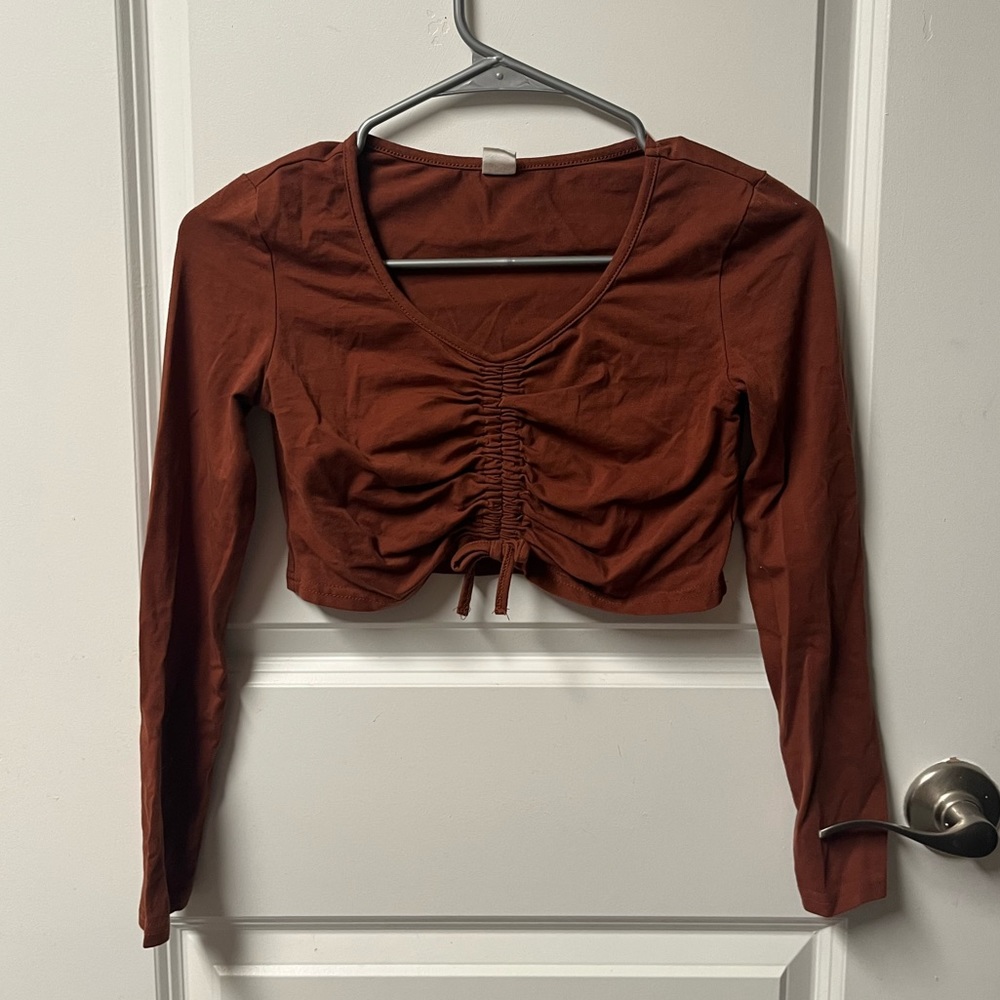 Brown crop-top, size small